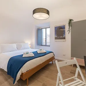 Station House Roma