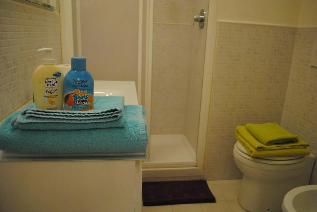 Bed and Breakfast Lombardo Roma 3*,  Italia